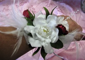 Feathers & Pearls Enhance this Gardenia