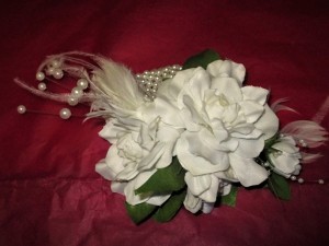 Gardenia & Feathers 