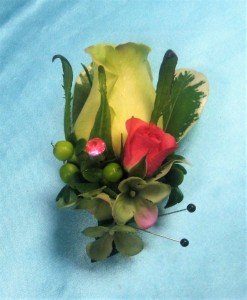 Green Rose & Spray Rose