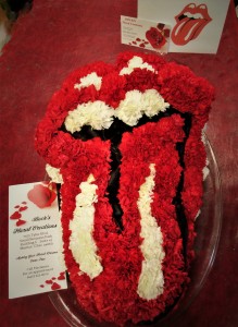 "Kiss" Logo  Specialty Arrangement