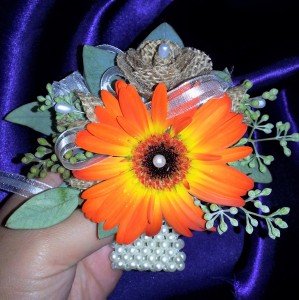 Rustic Daisy & Burlap